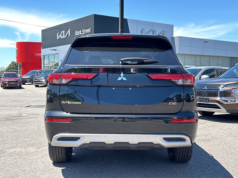 2024 Mitsubishi Outlander GT S-AWC