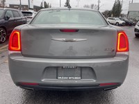 2018 Chrysler 300 300S RWD