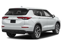 2024 Mitsubishi Outlander ES S-AWC