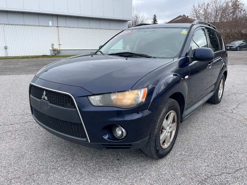 2010 Mitsubishi Outlander 4WD 4dr ES