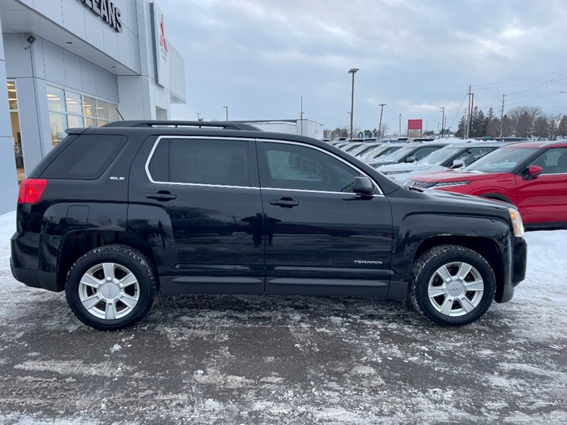 2013 GMC Terrain FWD 4dr SLE-2