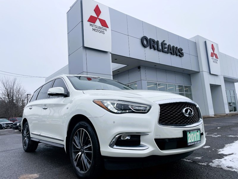 2017 INFINITI QX60 AWD 4dr