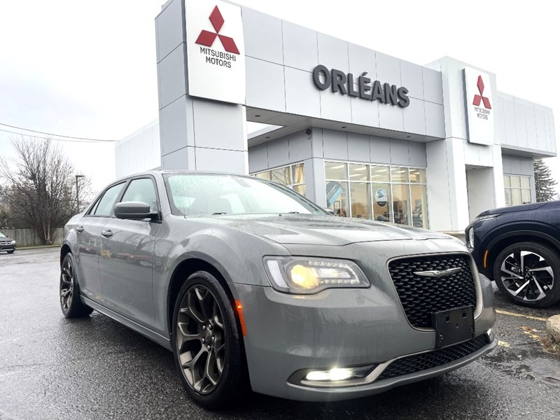 2018 Chrysler 300 300S RWD