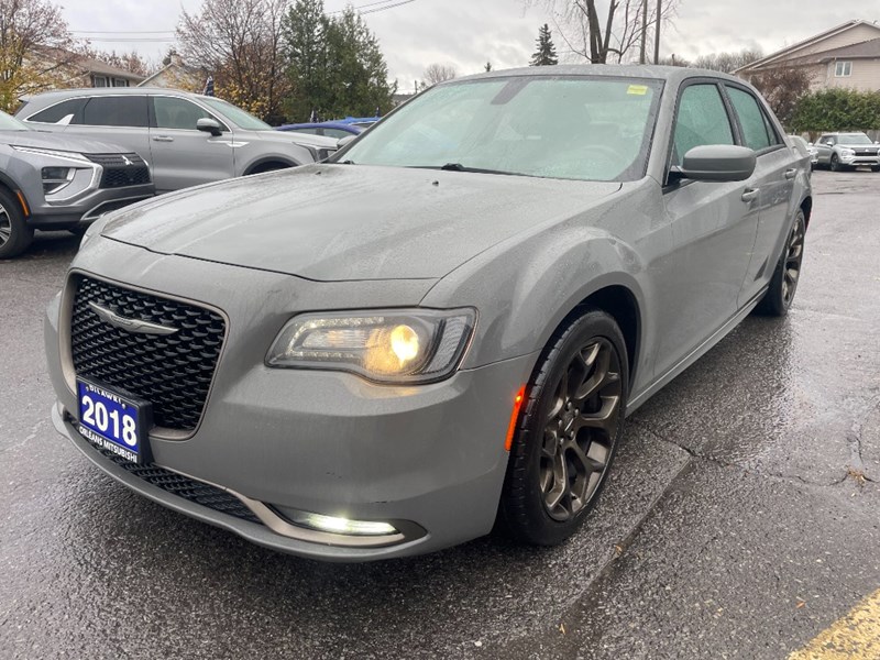 2018 Chrysler 300 300S RWD