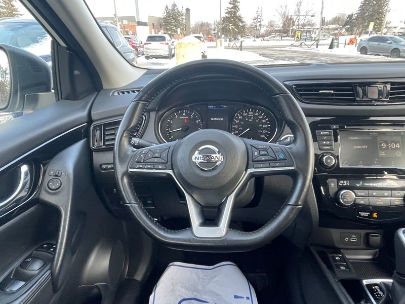 2023 Nissan Qashqai AWD SV CVT