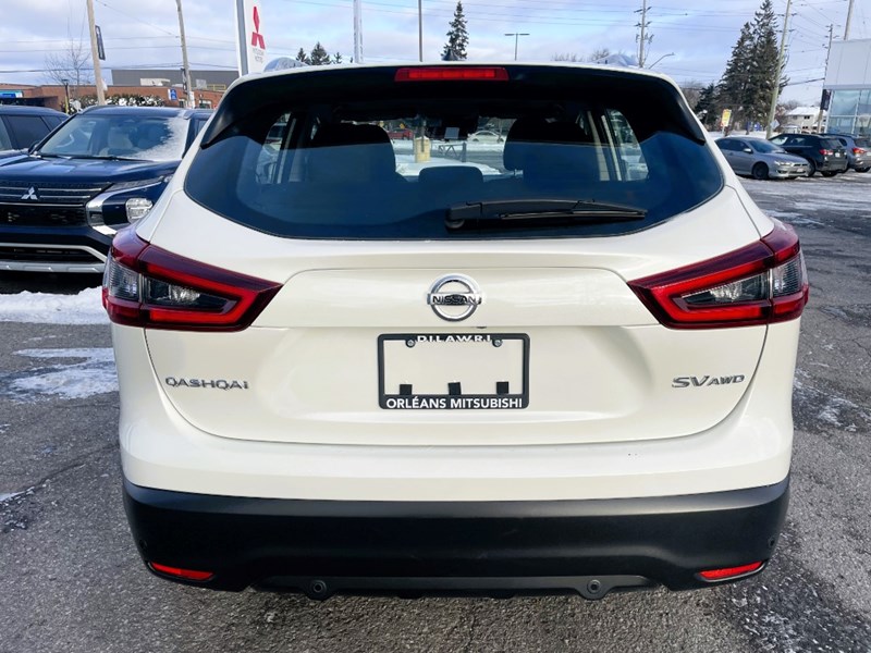 2023 Nissan Qashqai AWD SV CVT