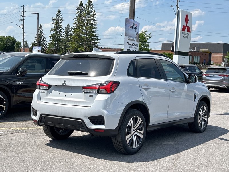 2024 Mitsubishi RVR GT AWC